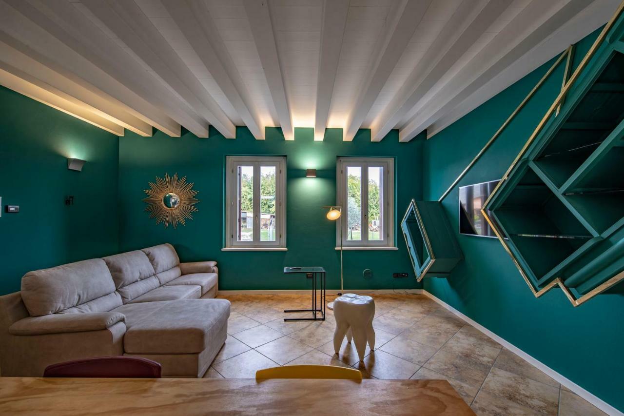 Designcontrodesign Villa Desenzano del Garda Exteriör bild